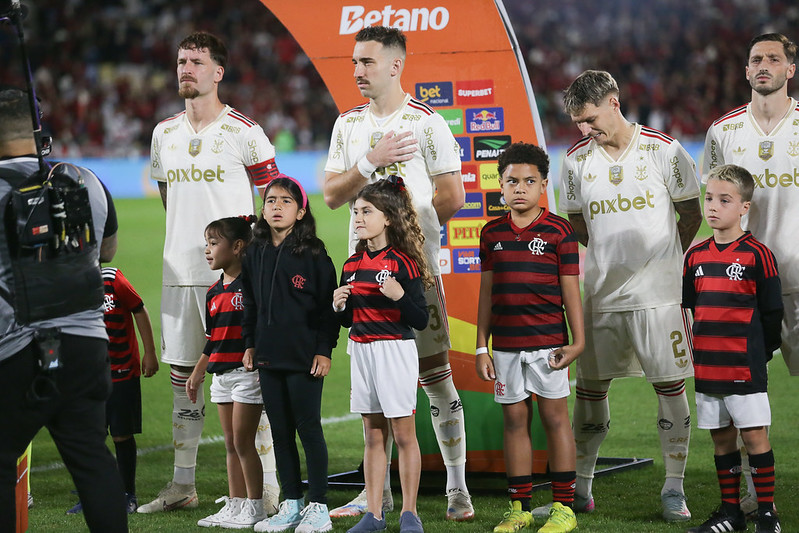 Flamengo X Vasco fazem clássico enquanto a Libertadores não vem